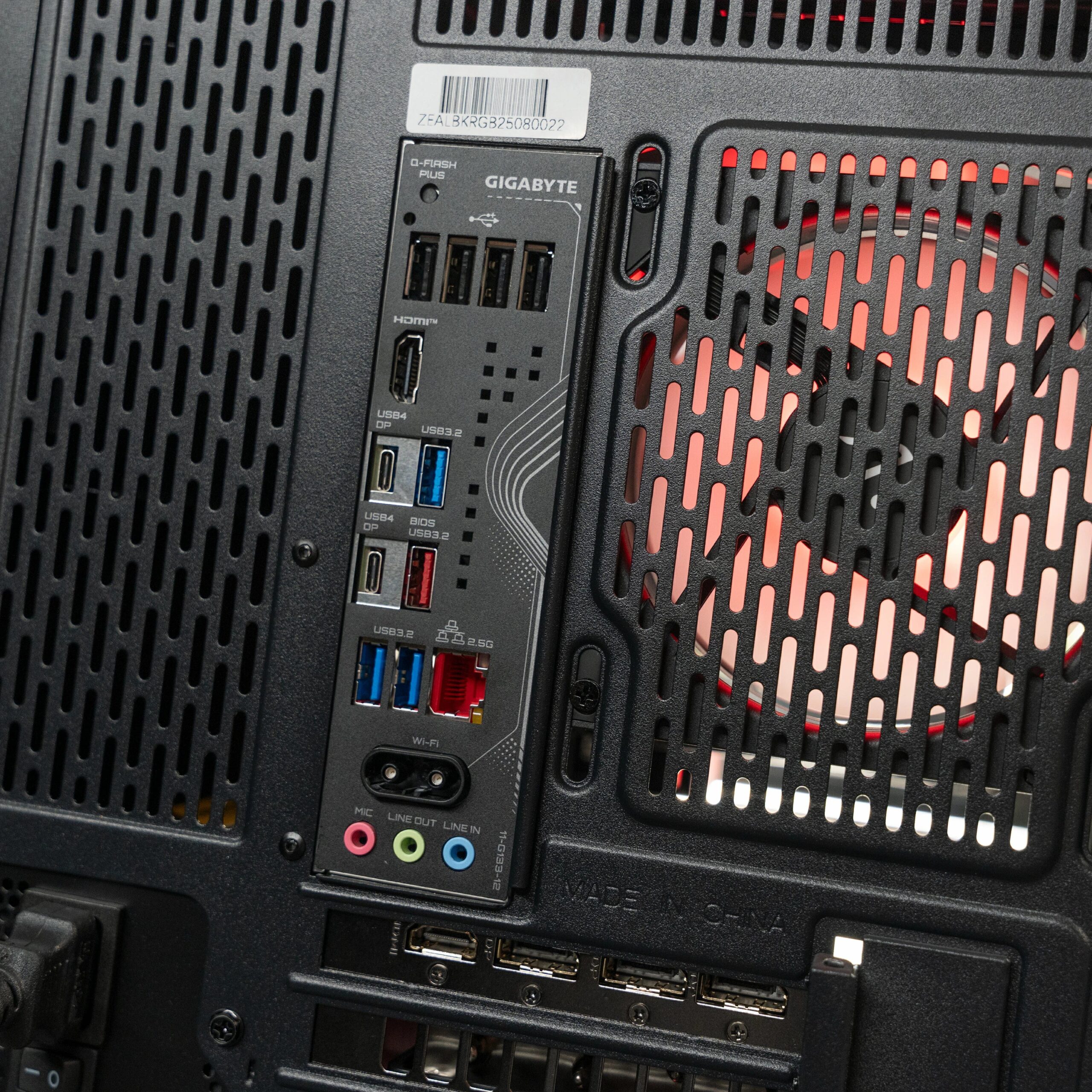 ZEAL : LVL 10 PRO R7 7800X3D | RTX 5090 | 32GB RAM - Image 2