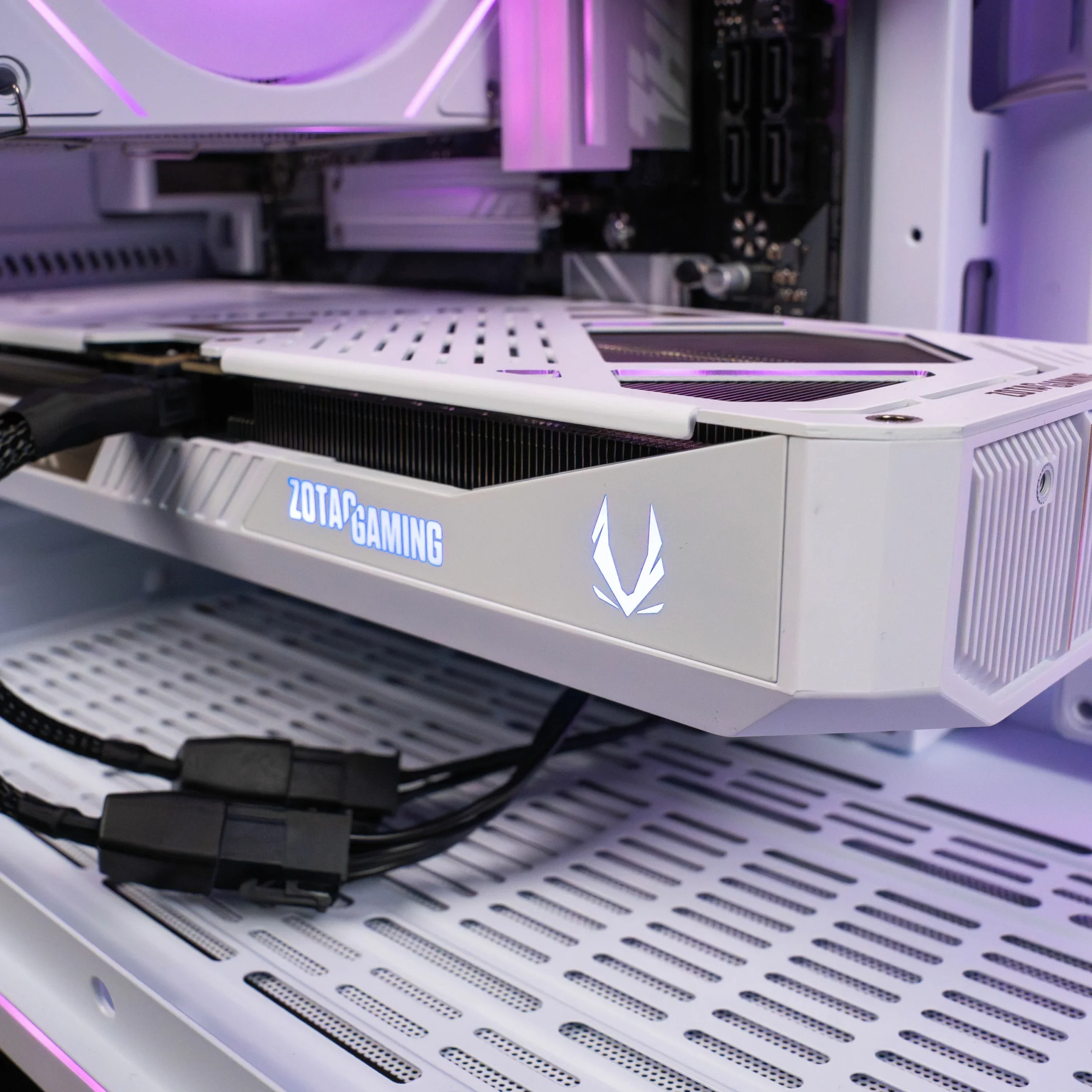 PINK KOI R5 7500F | RTX 5070 | 32GB RAM - Image 2