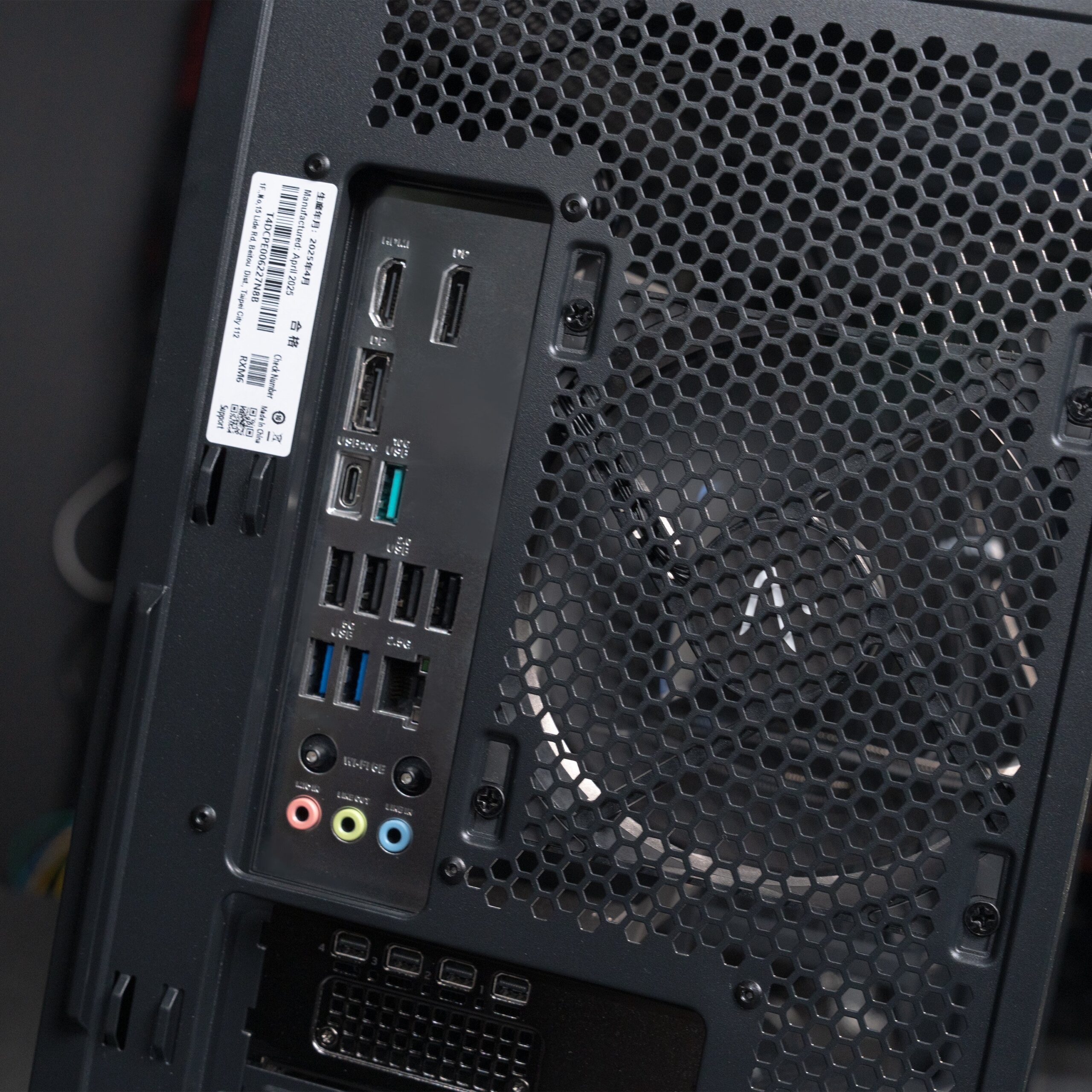 FOCUS : MODELLING PRO Ultra 7 265K | RTX 2000 ADA | 32GB RAM - Image 2